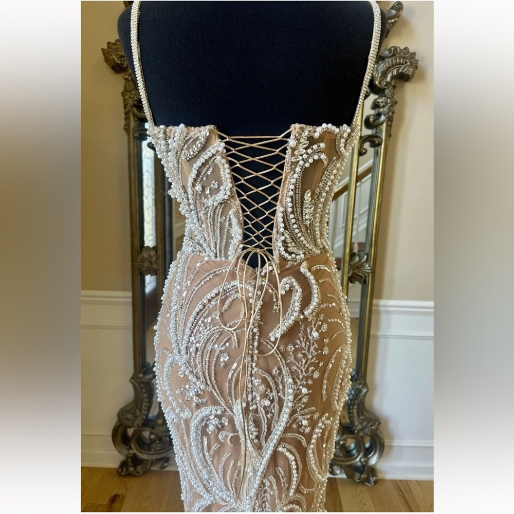 Crystal Beaded Engagement Bridal Sweetheart Neckline Custom Gown Beige Size 4 - Picture 12 of 16